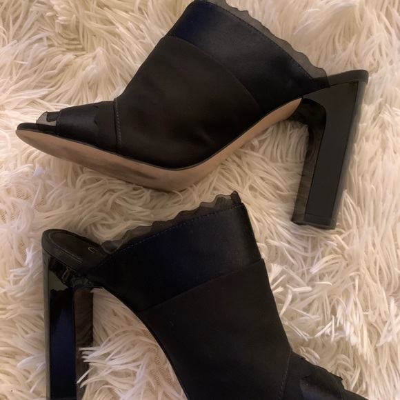 CK slip on  4 inch heel black - Picture 2 of 4